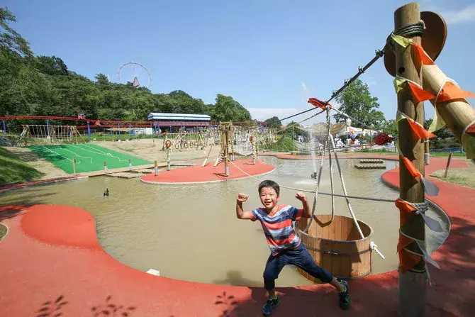 全国 大人も子供も楽しめる 水上アスレチックおすすめ9選 家族で1日大満喫 ローリエプレス