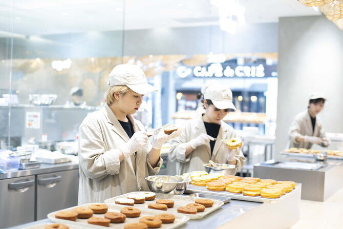 ドーナツを作ってる工程を見ながら楽しむ京都カフェ「コエ ドーナツ」の6枚目の画像