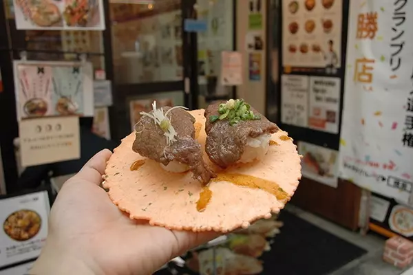 名古屋 大須商店街の食べ歩きグルメ12選 絶品なごやめし Sns映えスイーツも ローリエプレス