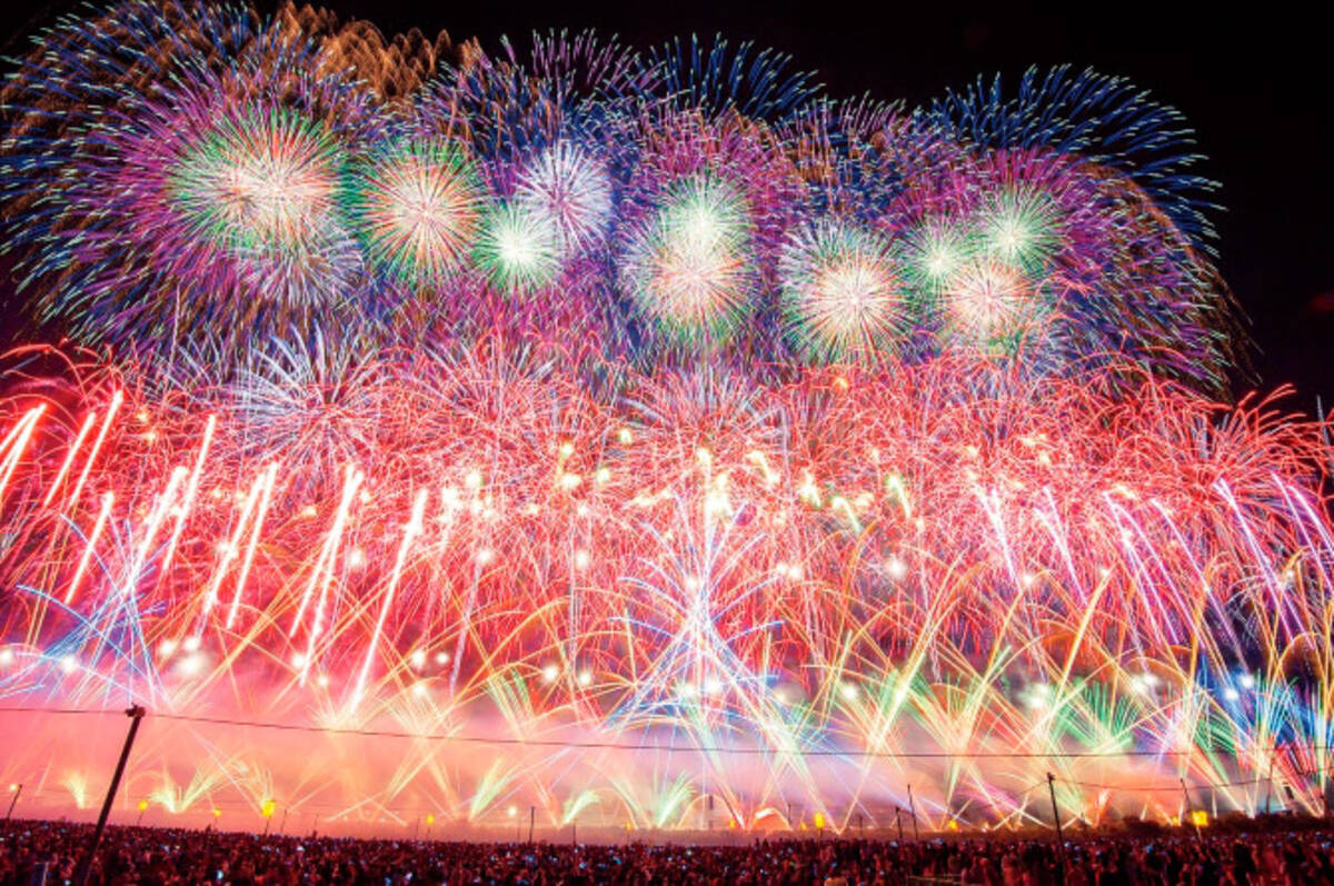 東北 19年夏の花火大会おすすめ34選 開催日程 発数 打上場所情報も ローリエプレス