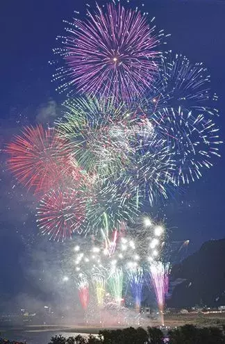 名古屋から1時間 19年7月8月の花火大会おすすめ28選 クチコミ 穴場情報も ローリエプレス