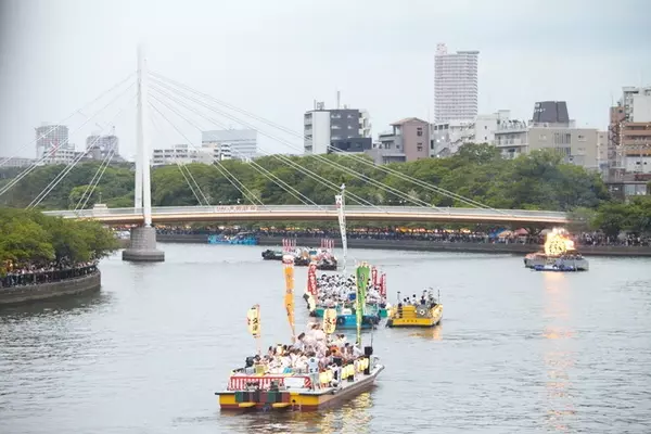 19年 大阪天神祭 日程や見どころ 楽しみ方ガイド 花火の穴場や周辺グルメも ローリエプレス