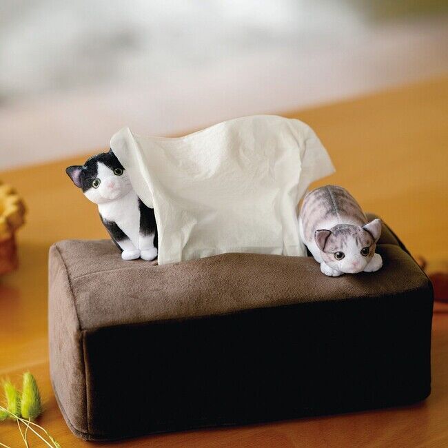 毛布をめくると猫が！ キュンとする瞬間の猫あるあるを再現した、「チラっとめくると猫がいる 毛布で眠る猫ハンカチ」が、フェリシモ「猫部(TM)」から新登場の9枚目の画像