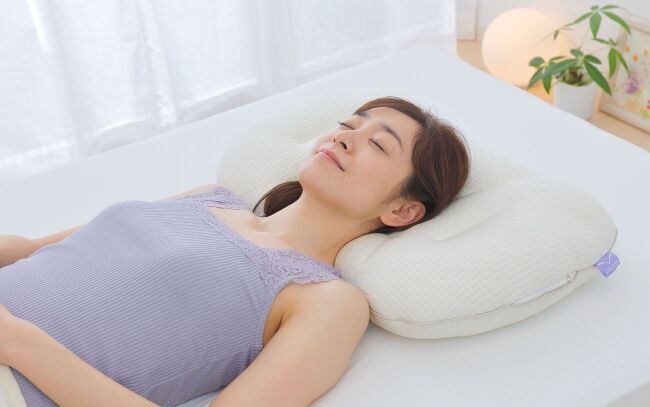 日本には、iiyumeがある。良い夢は、良い眠りから。良い眠りは、良い枕から。良い枕に必要な3つの条件にこだわった枕、「iiyume（イイユメ）」 3月13日（金）一般向けに先行販売の受付を開始。の2枚目の画像