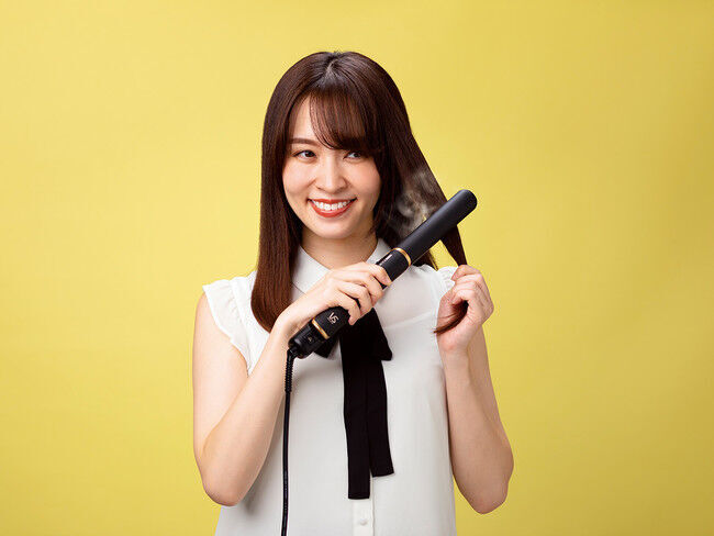 スチーム機能でよりきれいにヘアスタイリング！ヴィダルサスーンよりヘアアイロン2種新発売の4枚目の画像