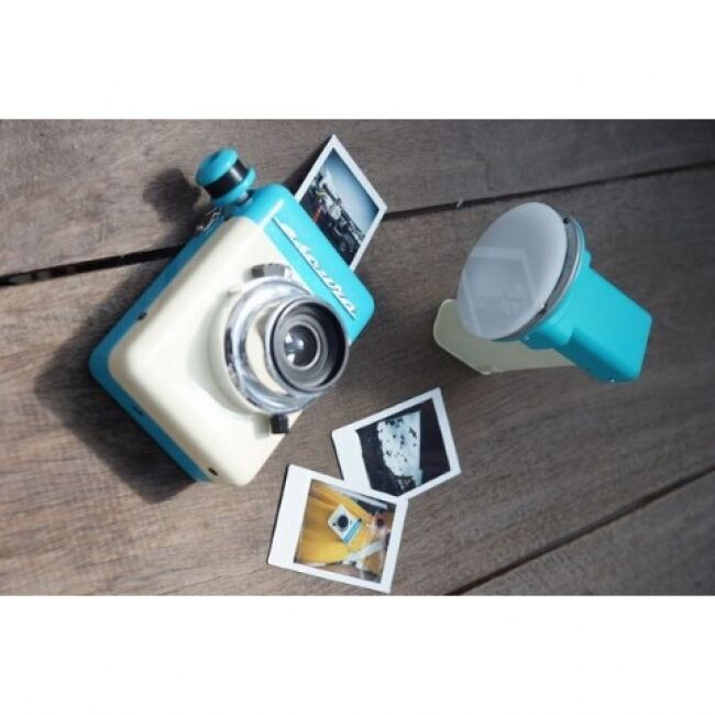 【Escura instant camera 60s】60年代風ヴィンテージアナログカメラがヴィレヴァンオンラインに新登場！の1枚目の画像