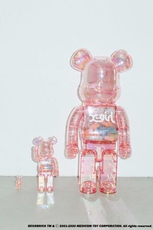 X-girl (エックスガール) とメディコム・トイ社による「BE@RBRICK (ベアブリック)」のコラボレーションが5月16日(土)発売の2枚目の画像