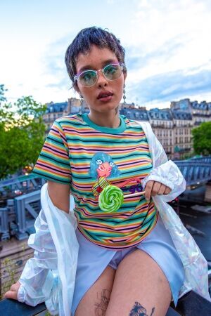 X-girlとフランス人アーティスト Fafi(ファフィ)とのコラボレーションコレクションが7月19日（金）発売の1枚目の画像