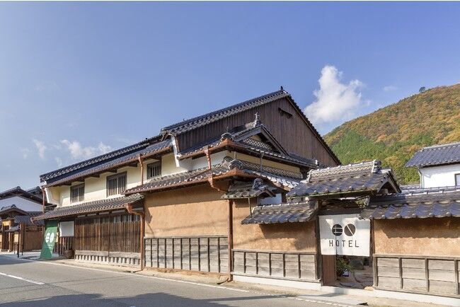 【わんちゃんと泊まれる宿】天空の城の麓、築400年の歴史を持つ元酒造場『竹田城 城下町 ホテルEN』が2022年1月よりペットウエディングサービスを新たに開始！の9枚目の画像