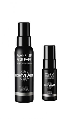 「MAKE UP FOR EVER」 から一日中最高の肌状態をキープする理想的なテカリコントロールスプレーが新登場！公式オンラインショップでは特別な限定キットも！の2枚目の画像