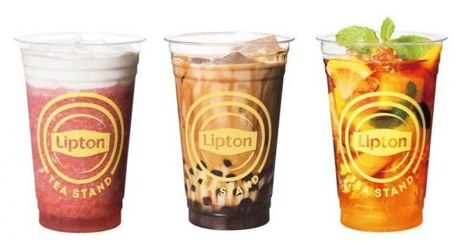 「Lipton TEA STAND」のメニューが大幅刷新！新たに「黒糖ウーロンマーブルティーwithタピオカ」が仲間入りの1枚目の画像