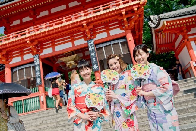 暑い日も涼やか浴衣で楽しもう！京都着物レンタル夢館の「お得な夏キャンペーン」でさらに夏休みも充実！の2枚目の画像