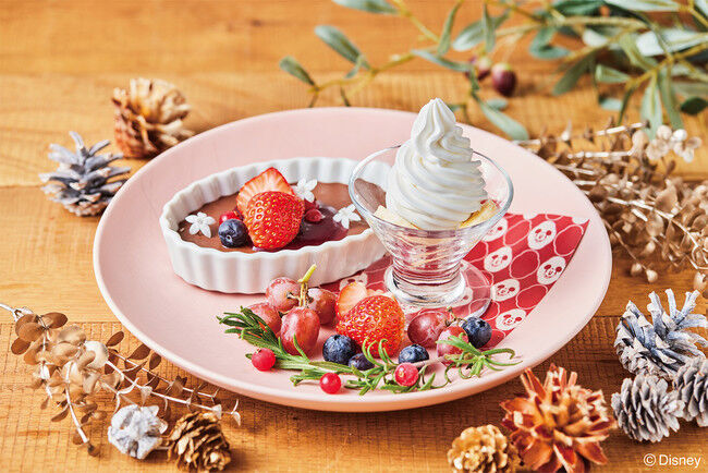 【Disney HARVEST MARKET By CAFE COMPANY】11月10日（水）より、クリスマスを彩るスペシャルメニューのご提供や限定グッズの販売をスタート！の5枚目の画像