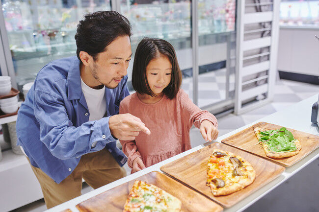 お花のブッフェが誕生 ! お台場『ダイバーシティ東京プラザ』に、花を選んでクラフトスイーツを楽しむ、新感覚のブッフェレストラン『フラワーブッフェ・ララドリーム』が10月10日オープン!の6枚目の画像