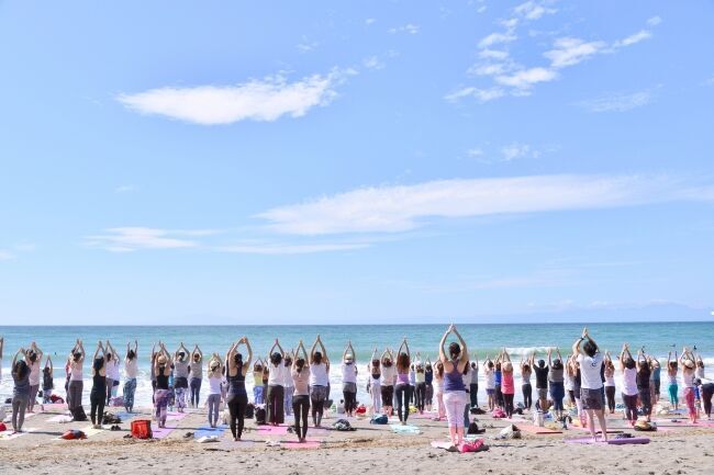 5周年を迎える湘南最大規模のビーチヨガイベント、「SHONAN BEACH YOGA WEEK in HAYAMA」が今週末の9月28日(土)より一色海岸にて開催！の12枚目の画像