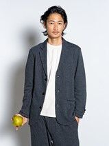 俳優・窪塚洋介によるスキンケアブランド〈AQX（アックス）〉から、保湿を与えながら肌荒れを防ぐ、天然繊維生地のフェイスマスクが登場。の4枚目の画像