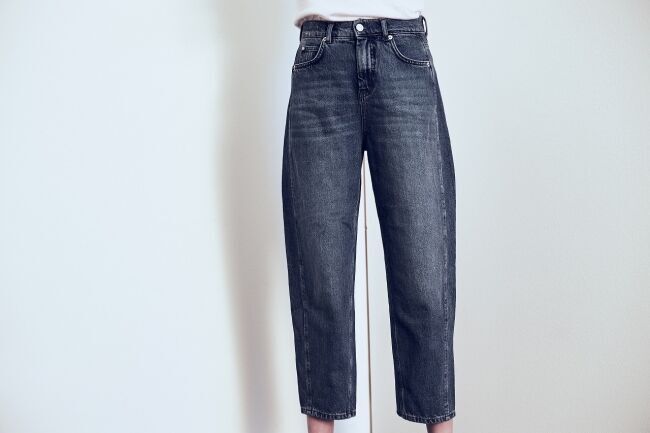 ＜デニムにまつわるエトセトラ＞◎近年はゆったりしたスタイルのジーンズが流行の兆し！の7枚目の画像