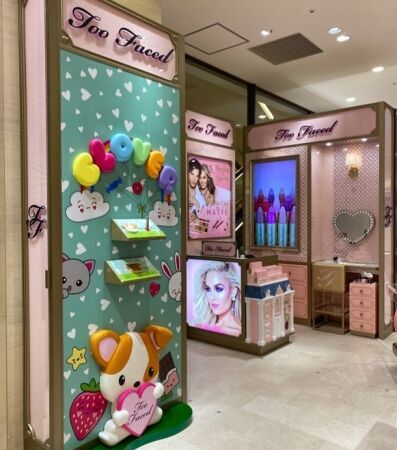 トゥー フェイスドが博多阪急に新店舗をオープン！の2枚目の画像