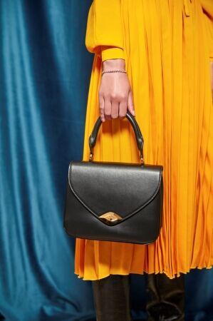 フルラ、銀座店限定の“FURLA EYE” コレクションを販売開始の1枚目の画像