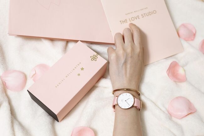 DANIEL WELLINGTON（ダニエル ウェリントン） 「クラシック ペティット ローズウォーター ウォッチ」3月20日（金）より期間限定発売の2枚目の画像