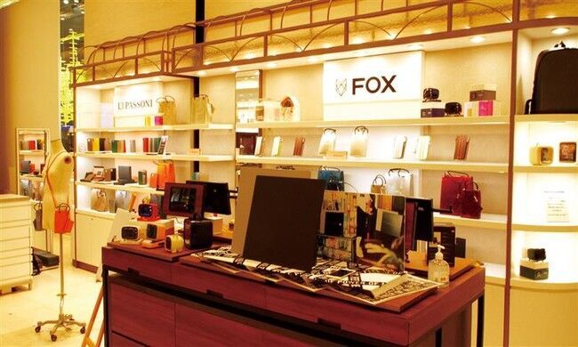 阪急うめだ本店１階にて、誰でも楽しめる体験型セレクトショップ「FOX STORE」が9月2日(水) よりオープン！の2枚目の画像