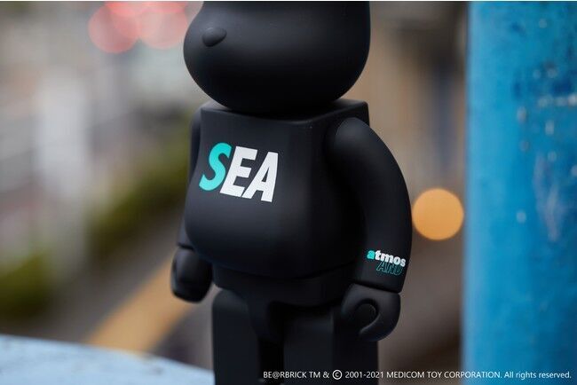 WIND AND SEA × BE@RBRICK ×atmosよりジェイドカラーを用いたトリプルコラボレーションが登場。の3枚目の画像