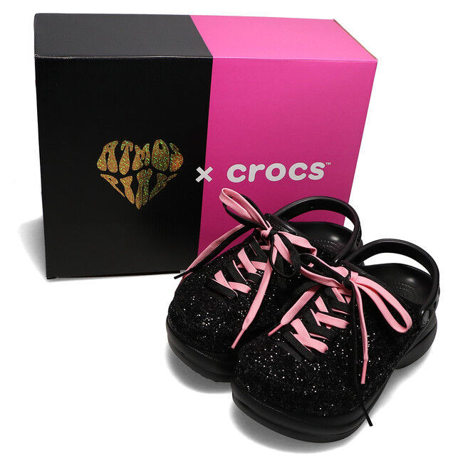 Crocs×atmos pink 初のコラボレーション！サンダルとスニーカーをMIXしたデザインでTOKYO STREETから世界へ発信！の6枚目の画像