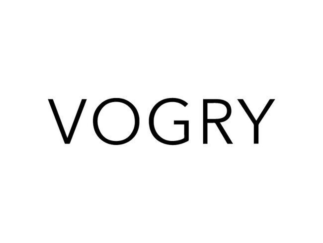 VOGRYがオリジナルスウェットを12/24から発売開始！の2枚目の画像