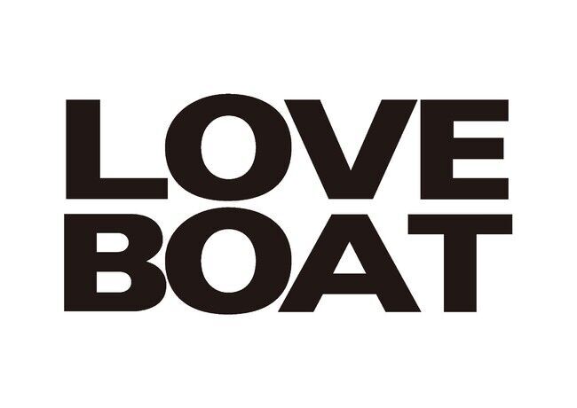 伝説のギャルブランド「LOVE BOAT」が復活！折り畳みミラーのプレゼントキャンペーンも開催！の1枚目の画像