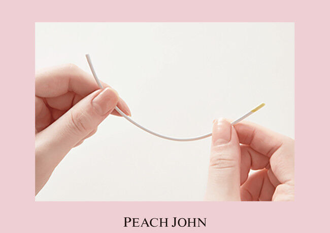 どんな体型も着けるだけでメリハリボディを叶えると話題！PEACH JOHNの「ナイスバディブラ」にホリデイシーズンにぴったりの新色アンティークレッドが10月28日(水)発売！の6枚目の画像