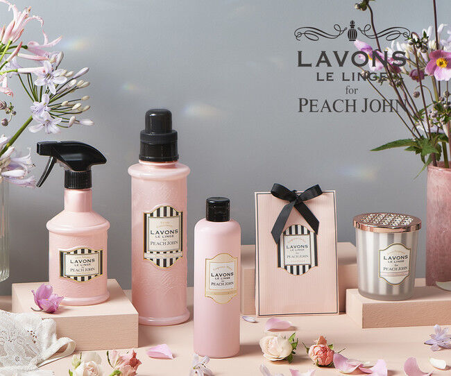 LAVONS×PEACH JOHNのコラボフレグランス「シークレットブロッサムの香り」より加湿器用フレグランスウォーターが公式通販サイト及び全国の店舗で販売開始。発売を記念してキャンペーンを実施！の1枚目の画像