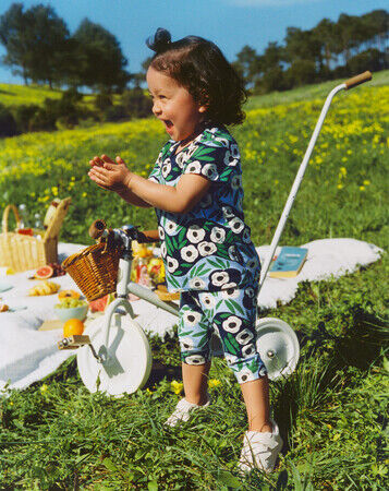 Summer 2024 UNIQLO x Marimekko Limited-Edition Collection　Joyful Summer Picnic　2024年5月10日（金）発売の6枚目の画像