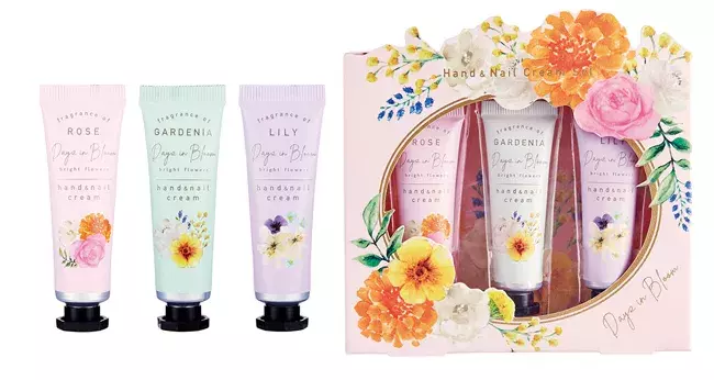 咲き香る花々の贈りもの 芳醇な花のアロマが魅力のギフトシリーズ デイズインブルーム からハンド ネイルクリームのギフトセットとリードディフューザーが新発売 ローリエプレス 咲き香る花々の贈りもの 芳醇な花のアロマが魅力のギフトシリーズ デイズインブルーム からハンド ネイルクリームのギフトセットとリードディフューザーが新発売 ローリエプレス
