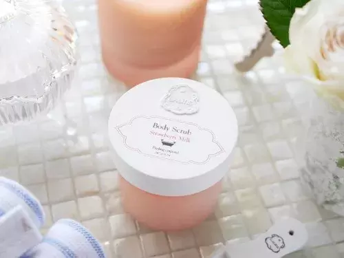 美容大国イスラエル生まれ Laline のストロベリーミルクコフレが可愛い ローリエプレス