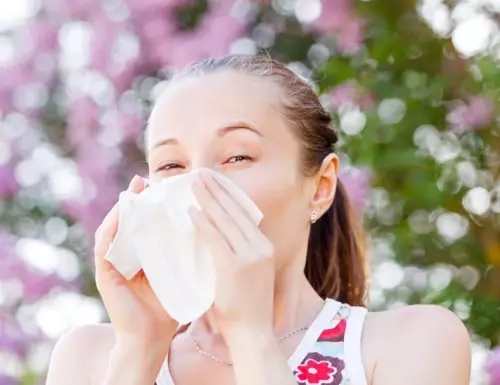 止まらない鼻水はイヤ おしゃれ 機能的な花粉症対策グッズ9選 ローリエプレス