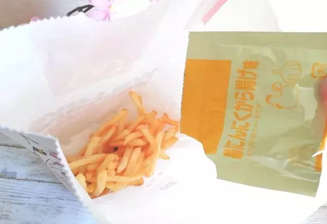 これ嫌いな人いる マック シャカシャカポテト鶏にんにくから揚げ味 を実食レポ ローリエプレス
