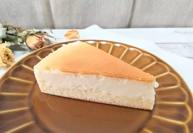 低カロリーでこのウマさ カフェドクリエ レモンスフレチーズケーキ はマジで1回食べてみて ローリエプレス