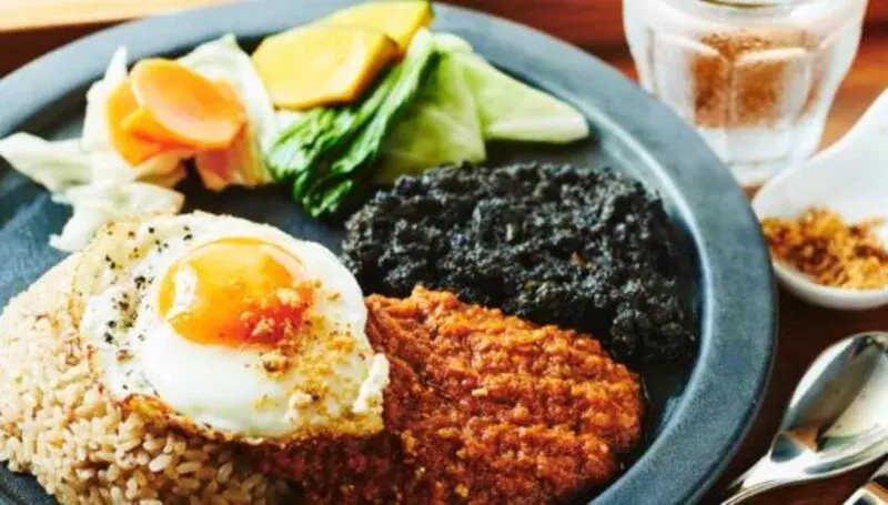 カレー好き必見 自宅で手軽にスパイスの風味際立つ 本格スパイスカレー ローリエプレス