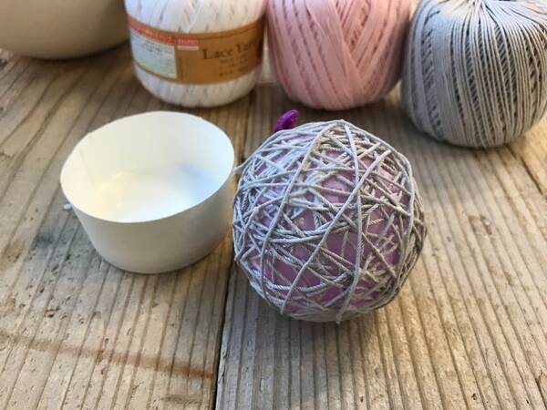 ハンドメイド キラキラ 話題のコットンボールライトを100均アイテムで手作りしたみた ローリエプレス