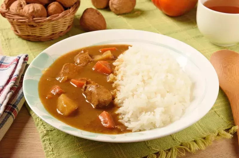 1 22はカレーの日 絶対作りたくなる定番カレーやリメイクレシピまとめ ローリエプレス 1 22はカレーの日 絶対作りたくなる定番カレーやリメイクレシピまとめ ローリエプレス