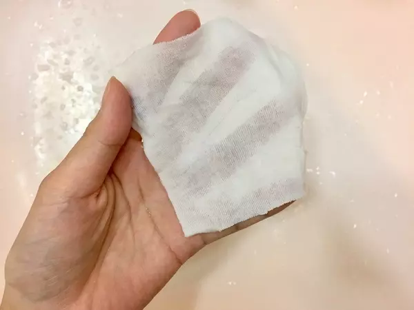 油性 水性ボールペンの汚れを一番落とす方法とは それぞれ4つの対処法を実際に試してみた ローリエプレス