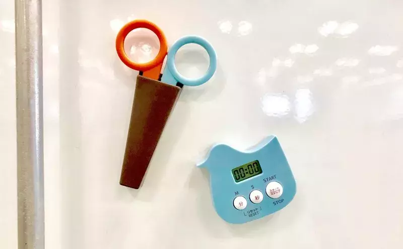 セリア こんなの欲しかった マグネット付きのキッチングッズが便利 おしゃれ ローリエプレス セリア こんなの欲しかった マグネット付きのキッチングッズが便利 おしゃれ ローリエプレス