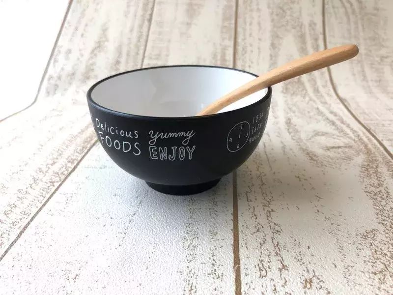 セリア ちょっぴりポップでかわいいお茶碗 ローリエプレス