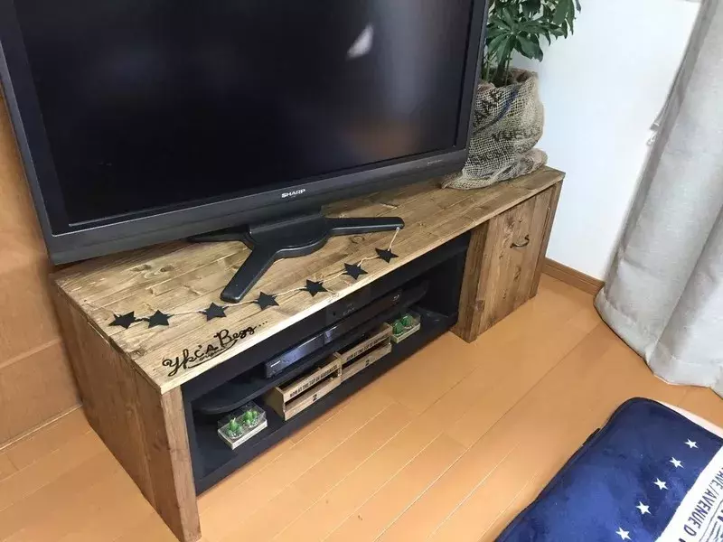 自分だけのオシャレ空間を演出 みんなのテレビ台diy術まとめ ローリエプレス 自分だけのオシャレ空間を演出 みんなのテレビ台diy術まとめ ローリエプレス
