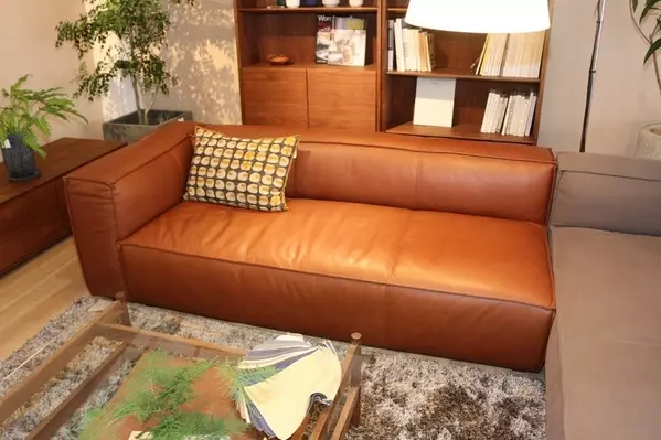 都内で3フロア 約1 000 の広さを誇る 家具 インテリアショップ リグナテラス東京 で流行りのアイテムをリサーチ ローリエプレス
