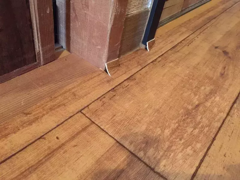 賃貸でも大丈夫 クッションフロアを使って部屋の雰囲気をガラッと変える方法 ローリエプレス