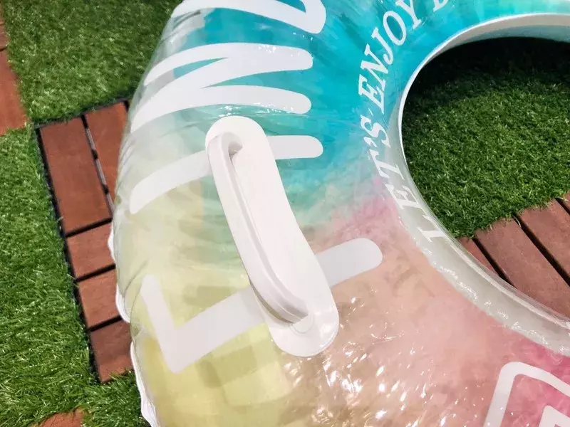 3coins 浮き輪とビニールプールが今年もやってきた 入荷待ちになる前に手に入れよう ローリエプレス