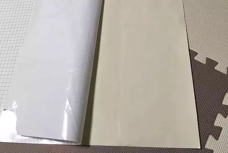 賃貸に時短貼り 失敗から学んだ貼ってはがせる壁紙 4つのコツ 注意点 ローリエプレス 賃貸に時短貼り 失敗から学んだ貼ってはがせる壁紙 4つのコツ 注意点 ローリエプレス