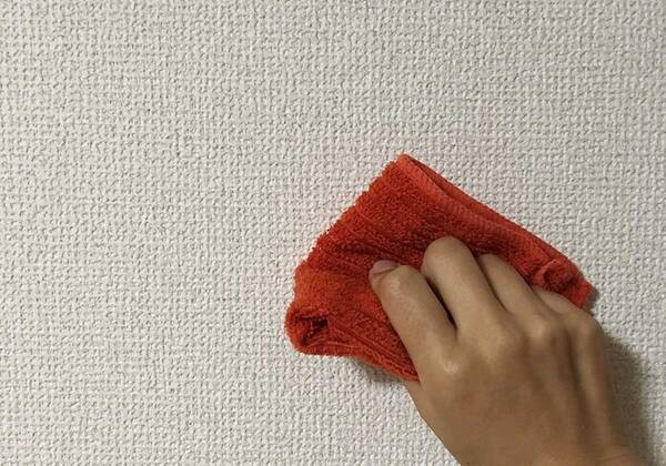賃貸に時短貼り 失敗から学んだ貼ってはがせる壁紙 4つのコツ 注意点 ローリエプレス
