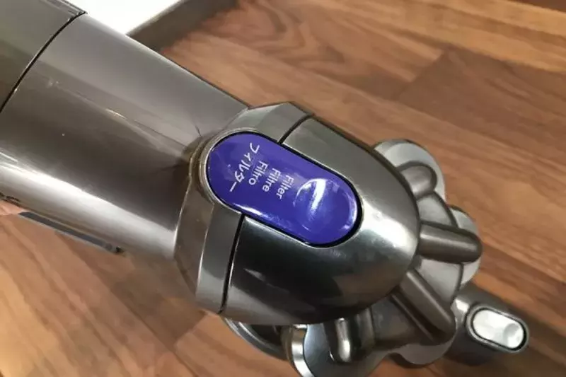 ダイソン掃除機のお手入れは3点おさえればok 目指せ吸引力キープ ローリエプレス